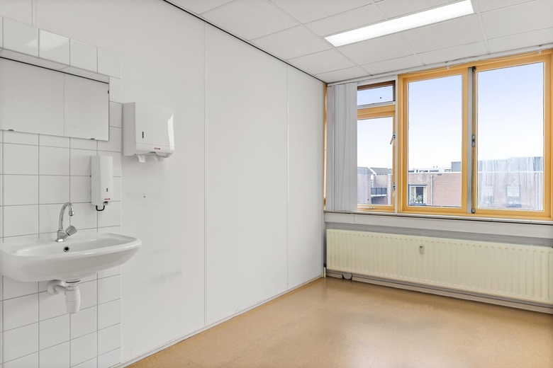 KantoorruimteaanKlaphekweg 40<br/> inEde KantoorruimteaanKlaphekweg 40<br/> inEde
