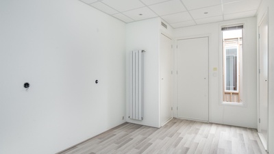 Bekijk foto 18 in  aan de  in 