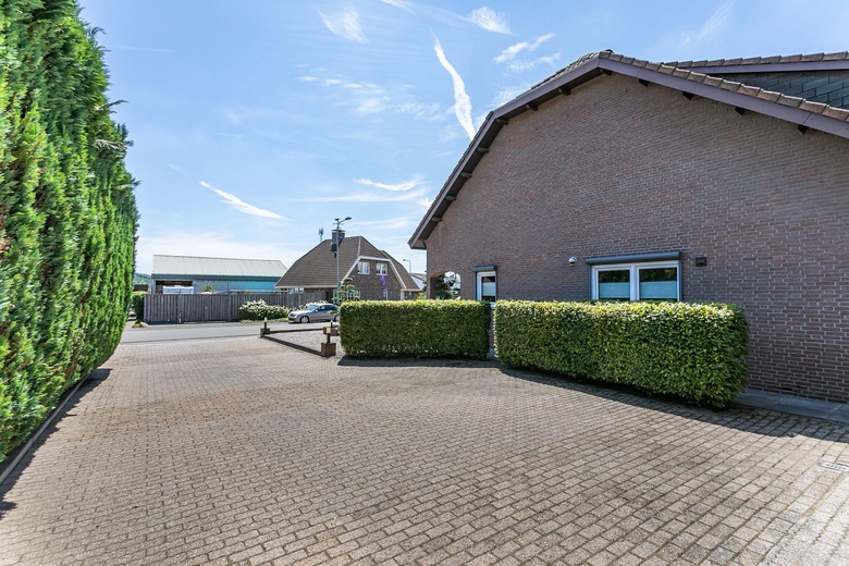 KantoorruimteaanStenen Brug 14 A<br/> inLandgraaf