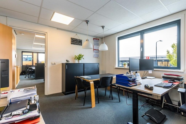 BedrijfsruimteaanNieuwland Parc 11 a<br/> inAlblasserdam