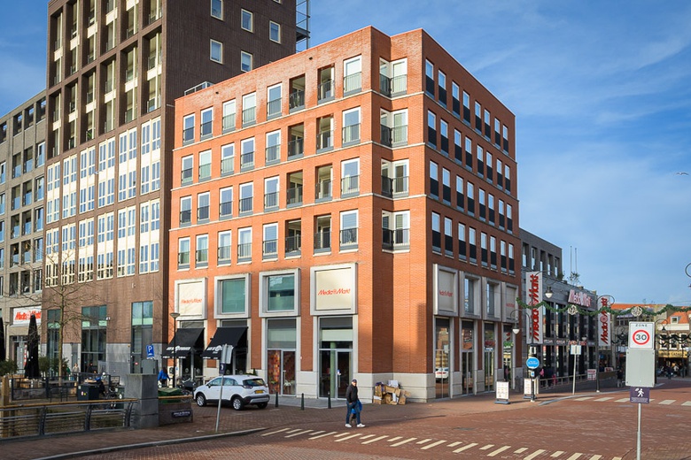 WinkelruimteaanJohan de Wittstraat 15<br/> inDordrecht WinkelruimteaanJohan de Wittstraat 15<br/> inDordrecht