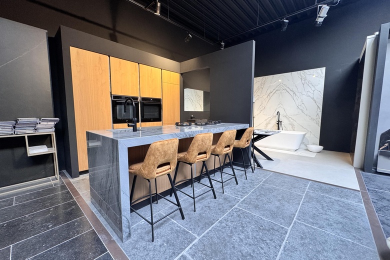 BedrijfsruimteaanDukdalfweg 21<br/> inAlmere