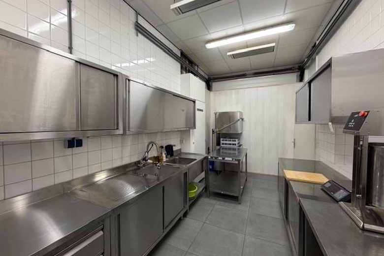 BedrijfsruimteaanBeitelstraat 67 n<br/> inEdam