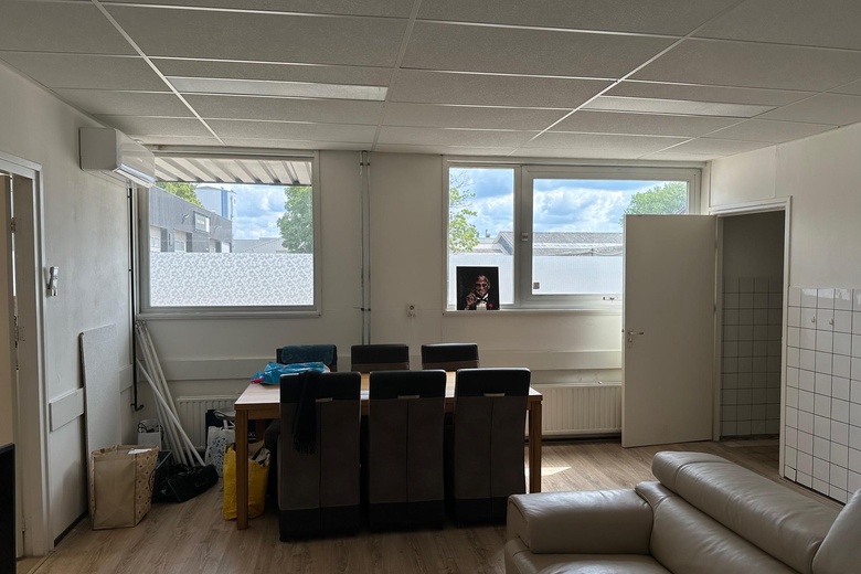 BedrijfsruimteaanScherpdeel 20 a<br/> inRoosendaal BedrijfsruimteaanScherpdeel 20 a<br/> inRoosendaal