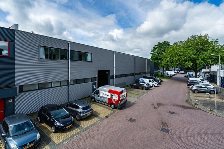 BedrijfsruimteaanAlgerastraat 11 C<br/> inSchiedam BedrijfsruimteaanAlgerastraat 11 C<br/> inSchiedam