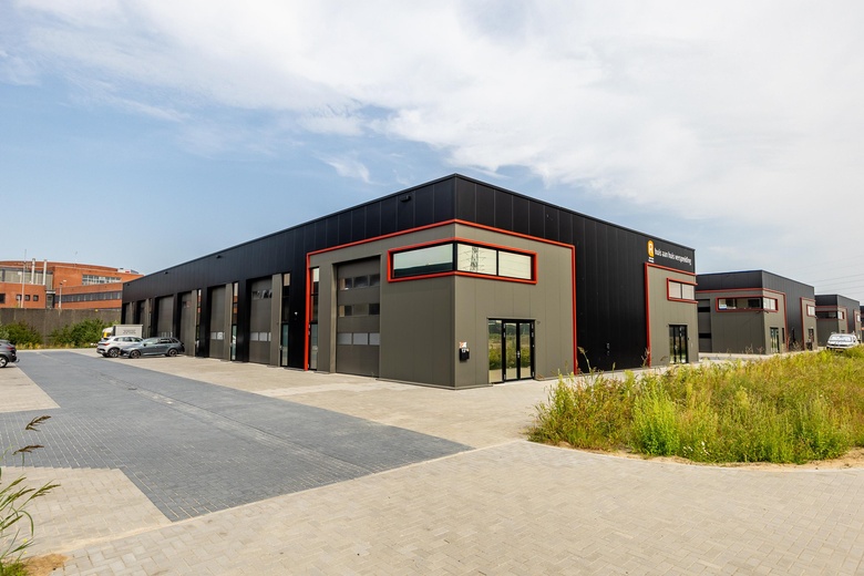 BedrijfsruimteaanHoltmede 13 c<br/> inZutphen BedrijfsruimteaanHoltmede 13 c<br/> inZutphen