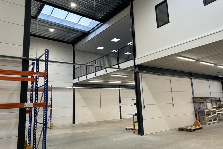 BedrijfsruimteaanDe Corridor 16 - 16<br/> inBreukelen