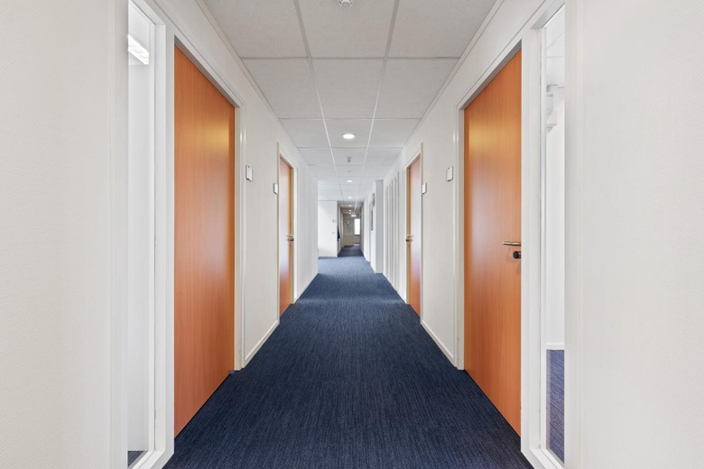 KantoorruimteaanKamerlingh Onnesweg 10<br/> inBarendrecht