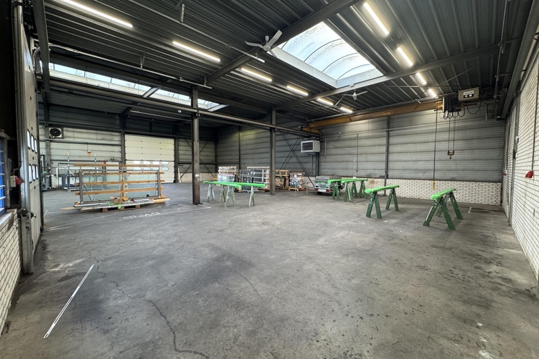 BedrijfsruimteaanSluispolderweg 71<br/> inZaandam