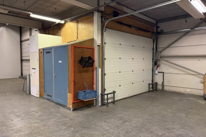 BedrijfsruimteaanDonk 5<br/> inBarendrecht BedrijfsruimteaanDonk 5<br/> inBarendrecht
