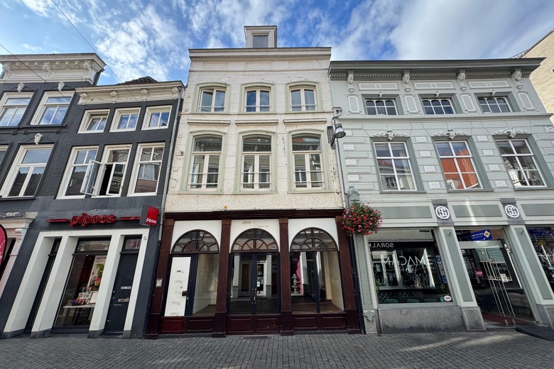 WinkelruimteaanLange Brugstraat 45 A1<br/> inBreda