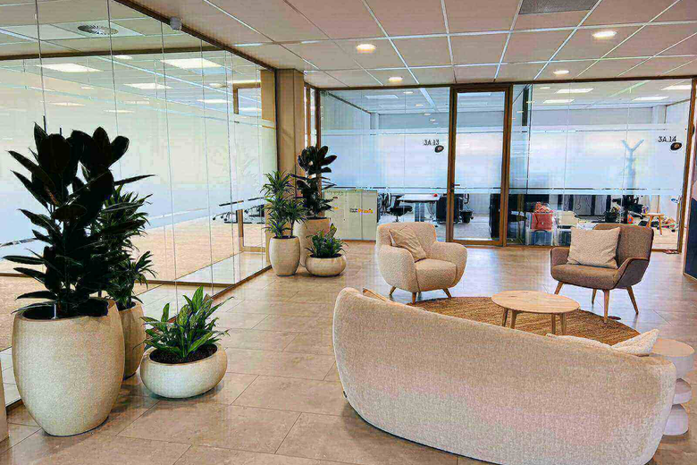 KantoorruimteaanLaarderhoogtweg 13<br/> inAmsterdam