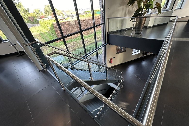 KantoorruimteaanIppelseweg 14<br/> inNieuwendijk KantoorruimteaanIppelseweg 14<br/> inNieuwendijk