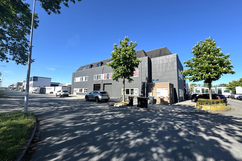 KantoorruimteaanWalnootberg 4<br/> inEemnes