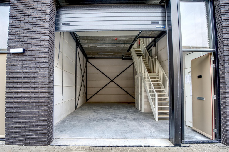 BedrijfsruimteaanAdriaan Mulderweg 12 - 14<br/> inEindhoven