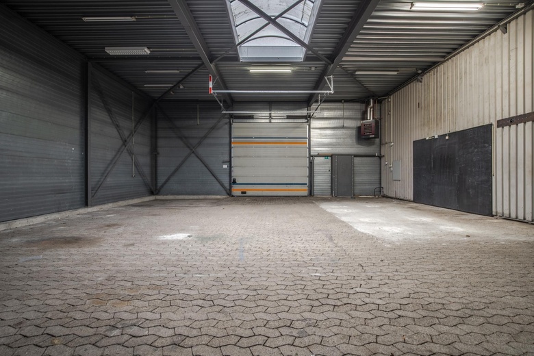 BedrijfsruimteaanReinaldstraat 20<br/> inVelp BedrijfsruimteaanReinaldstraat 20<br/> inVelp
