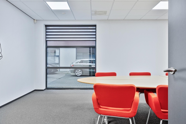 KantoorruimteaanElzenweg 33<br/> inWaalwijk