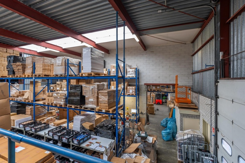 BedrijfsruimteaanHandelsweg 1<br/> inHeiloo