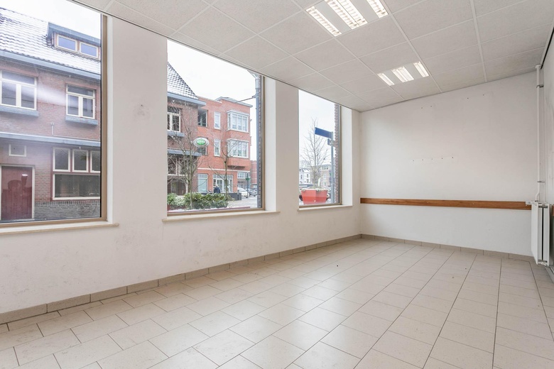 WinkelruimteaanMarktstraat 1<br/> inSimpelveld WinkelruimteaanMarktstraat 1<br/> inSimpelveld