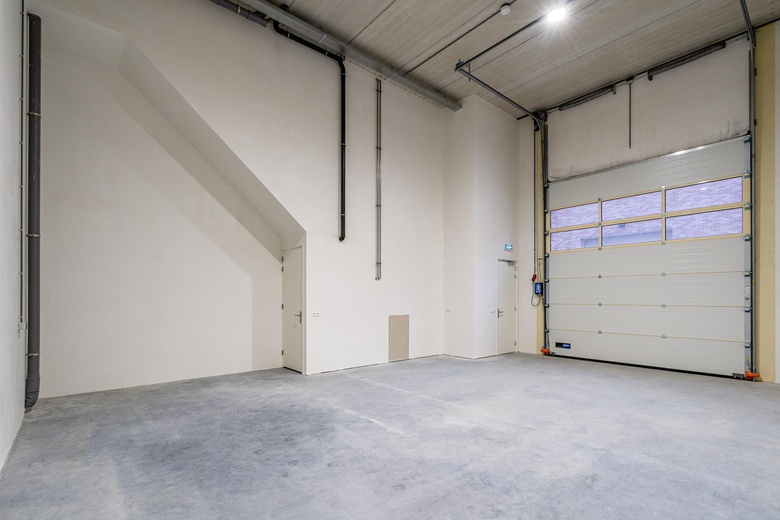 BedrijfsruimteaanPampuslaan 168 M<br/> inWeesp