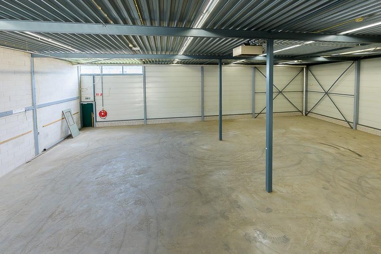 BedrijfsruimteaanDriemanssteeweg 52<br/> inRotterdam BedrijfsruimteaanDriemanssteeweg 52<br/> inRotterdam