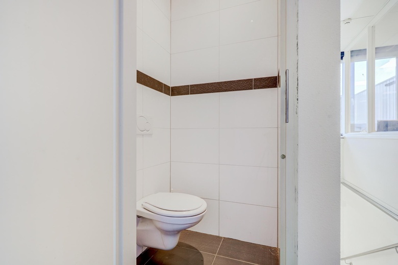 BedrijfsruimteaanWestbaan 275<br/> inMoordrecht BedrijfsruimteaanWestbaan 275<br/> inMoordrecht