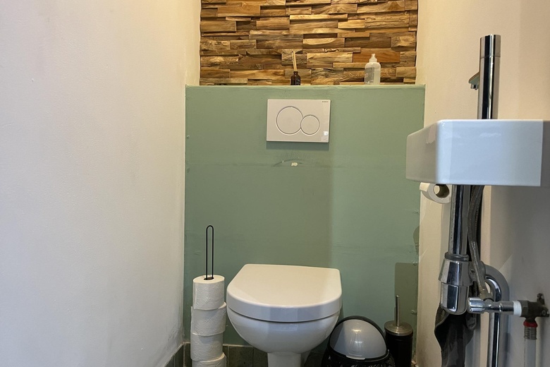 WinkelruimteaanRaadhuisstraat 33<br/> inRoosendaal WinkelruimteaanRaadhuisstraat 33<br/> inRoosendaal