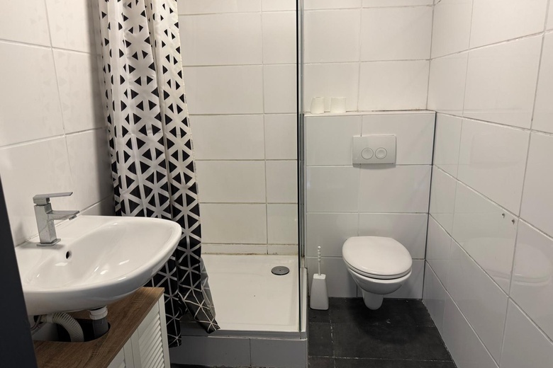 BedrijfsruimteaanNieuw-Amsterdamseweg 48<br/> inSchoonebeek