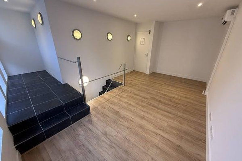 KantoorruimteaanBloemkwekersstraat 72C<br/> inRotterdam