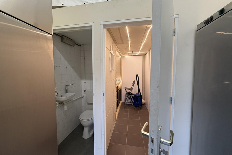 BedrijfsruimteaanBeitelstraat 67 n<br/> inEdam