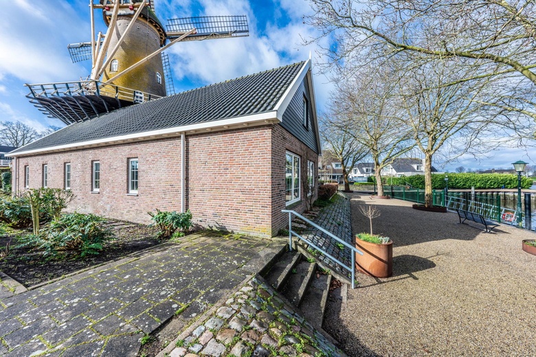 BedrijfsruimteaanKorenmolen 1<br/> inKrimpen aan den IJssel