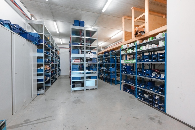 BedrijfsruimteaanSaksenweg 42 F<br/> inOss BedrijfsruimteaanSaksenweg 42 F<br/> inOss