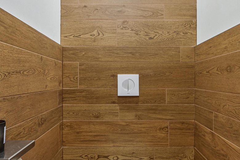 WinkelruimteaanRaadhuisstraat 108<br/> inHoogerheide WinkelruimteaanRaadhuisstraat 108<br/> inHoogerheide
