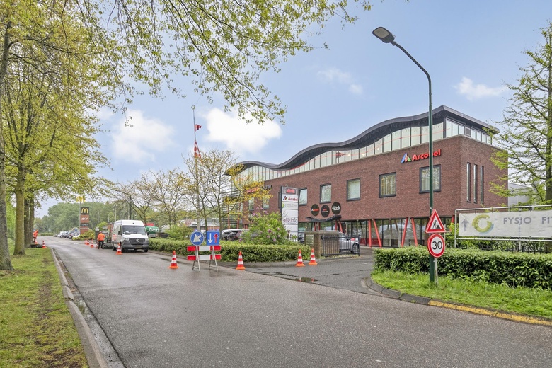 KantoorruimteaanCereslaan 10 b<br/> inHeesch KantoorruimteaanCereslaan 10 b<br/> inHeesch