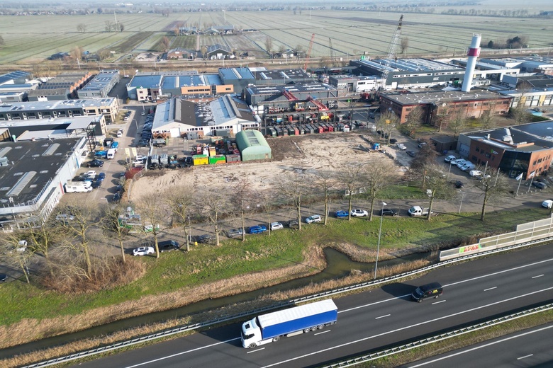 BedrijfsruimteaanLeeghwaterstraat 43 b<br/> inSliedrecht BedrijfsruimteaanLeeghwaterstraat 43 b<br/> inSliedrecht