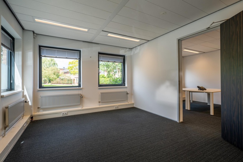 KantoorruimteaanNaarderpoort 2<br/> inNaarden KantoorruimteaanNaarderpoort 2<br/> inNaarden