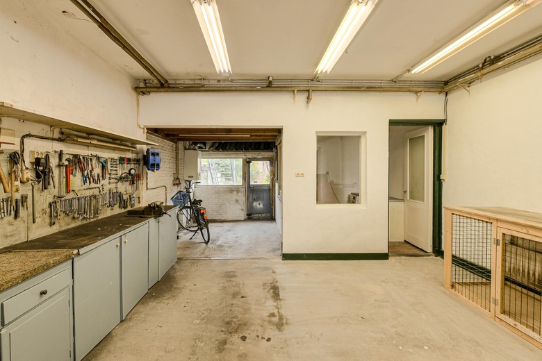 BedrijfsruimteaanHoge Steenweg 75<br/> inBreda BedrijfsruimteaanHoge Steenweg 75<br/> inBreda