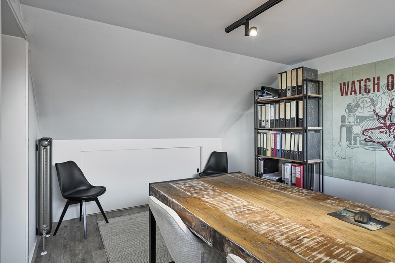 BedrijfsruimteaanDorpsstraat 56<br/> inOssendrecht BedrijfsruimteaanDorpsstraat 56<br/> inOssendrecht