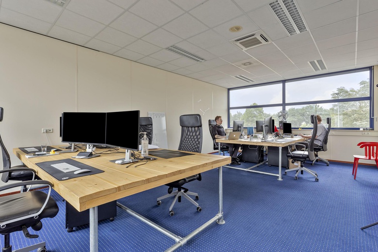 KantoorruimteaanNoordhoven 17<br/> inRoermond KantoorruimteaanNoordhoven 17<br/> inRoermond