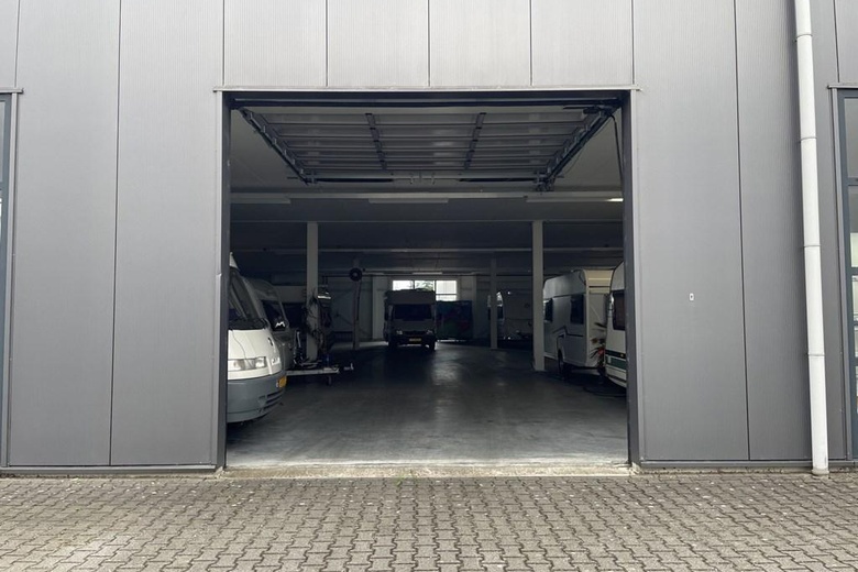 BedrijfsruimteaanLegmeerdijk 169 A<br/> inAalsmeer