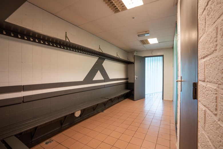BedrijfsruimteaanParallelweg 58<br/> inGeleen BedrijfsruimteaanParallelweg 58<br/> inGeleen
