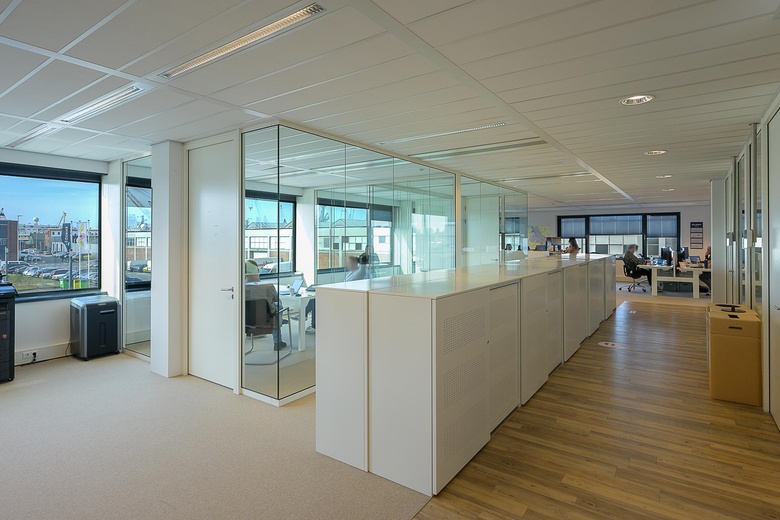 KantoorruimteaanWillingestraat 4<br/> inRotterdam