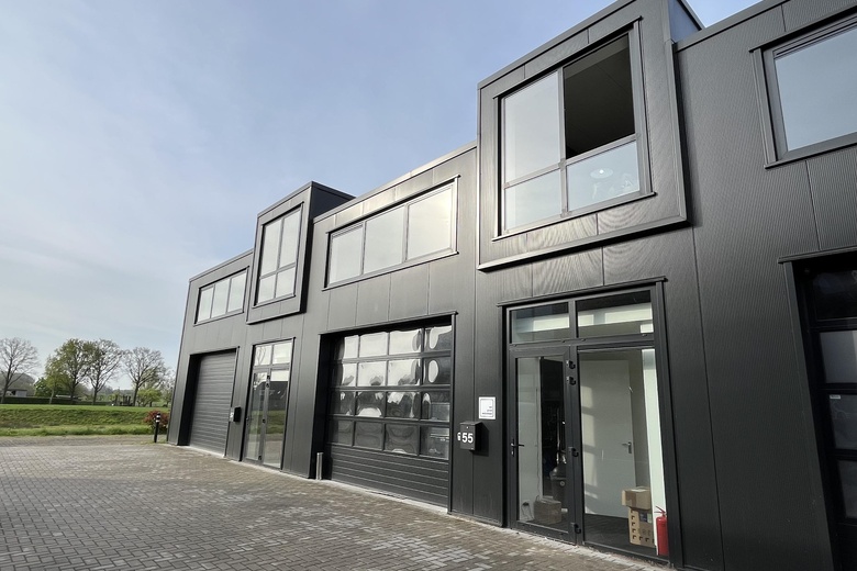 BedrijfsruimteaanDijkleger 55<br/> inVianen