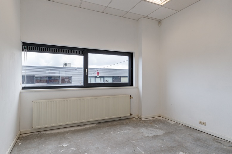 BedrijfsruimteaanDe Liesbosch 4 D<br/> inNieuwegein BedrijfsruimteaanDe Liesbosch 4 D<br/> inNieuwegein