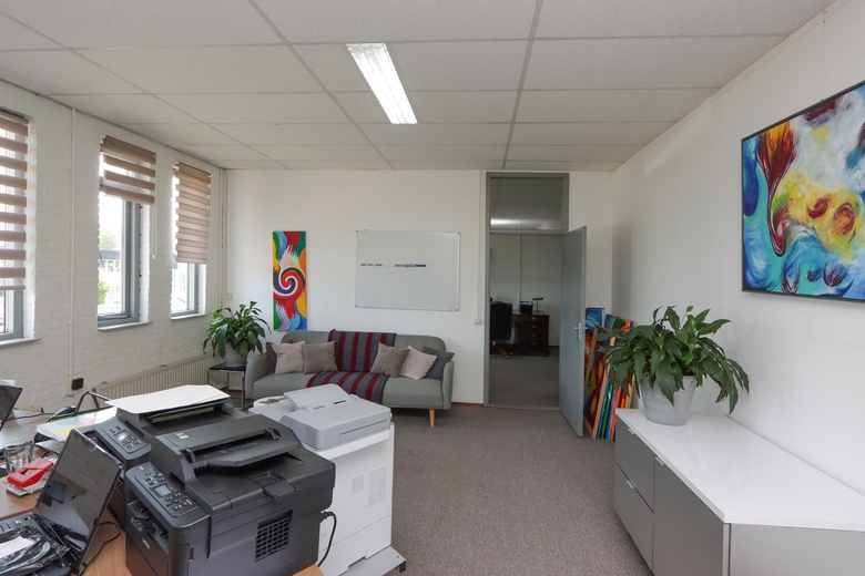 BedrijfsruimteaanZeilweg 13 - 17<br/> inLelystad