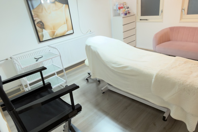 Bekijk foto 4 in  aan de  in 