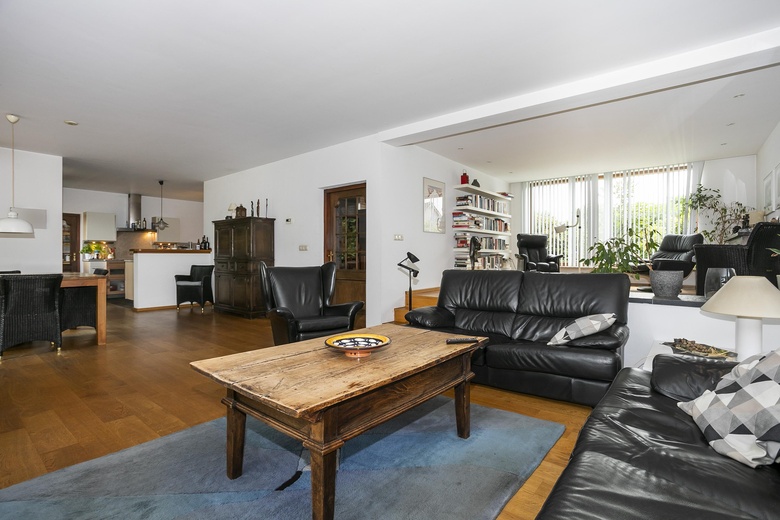 BedrijfsruimteaanBuizerdweg 6<br/> inLandgraaf BedrijfsruimteaanBuizerdweg 6<br/> inLandgraaf
