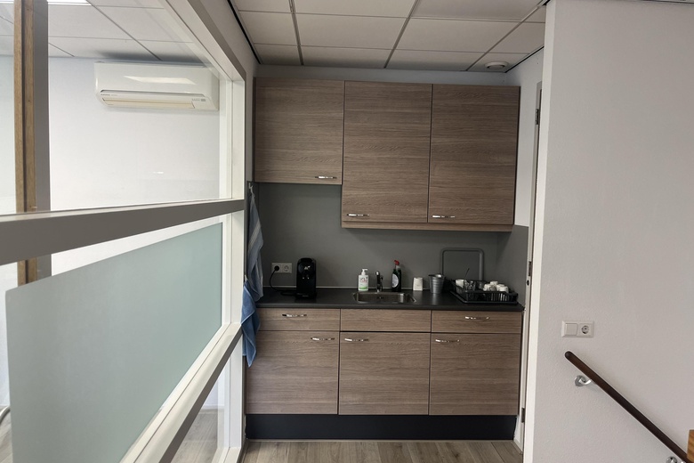 BedrijfsruimteaanProostwetering 25 G<br/> inUtrecht