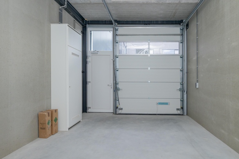 BedrijfsruimteaanFloris Versterlaan 62 D<br/> inLeiden