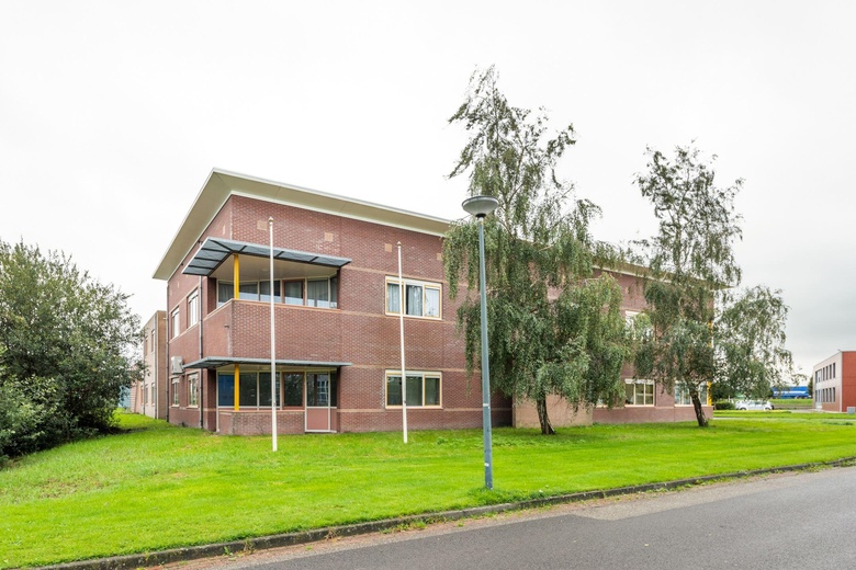 BedrijfsruimteaanNipkowweg 5 II<br/> inJoure BedrijfsruimteaanNipkowweg 5 II<br/> inJoure